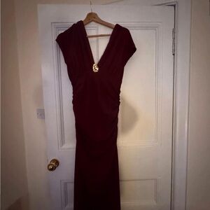 Chic Burgundy Maxi Dress